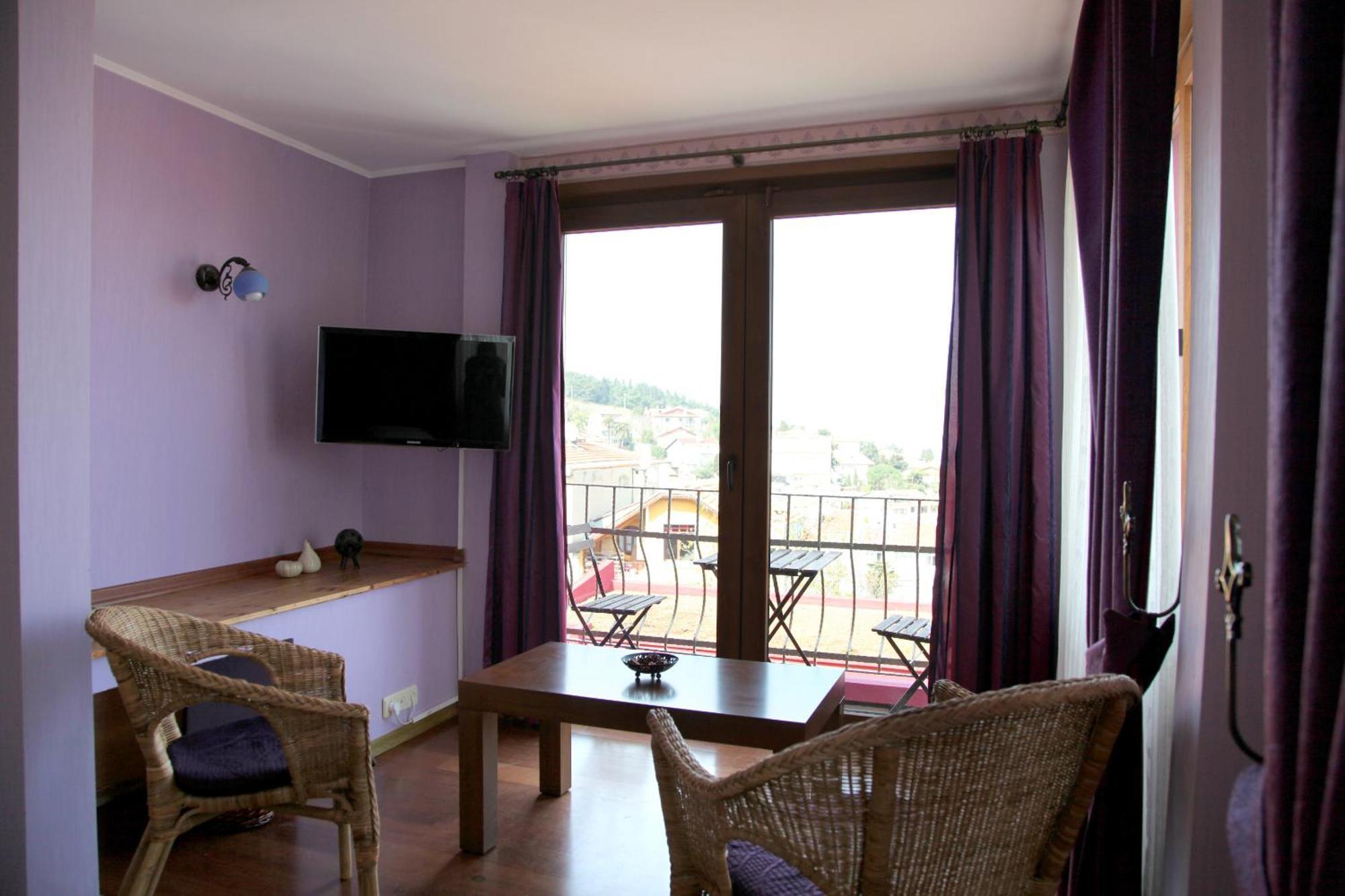 L'Isola Guesthouse (Adults Only) Heybeliada Kültér fotó